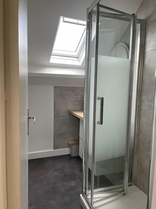 Tiny Paradise - 2 Bedrooms Apartment Montigny-sur-Loing Eksteriør bilde